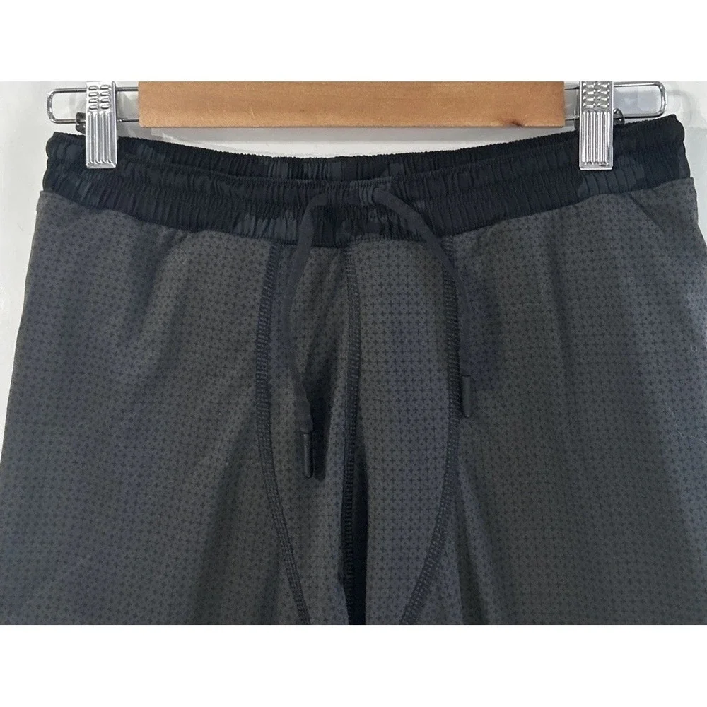 Lululemon Lined Pace Breaker Shorts Men's Medium Black Camo  9